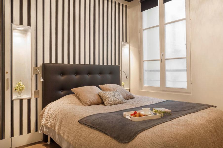 Two Bedroom Luxury Apartment - Balcony With View Of Notre Dame ปารีส ภายนอก รูปภาพ