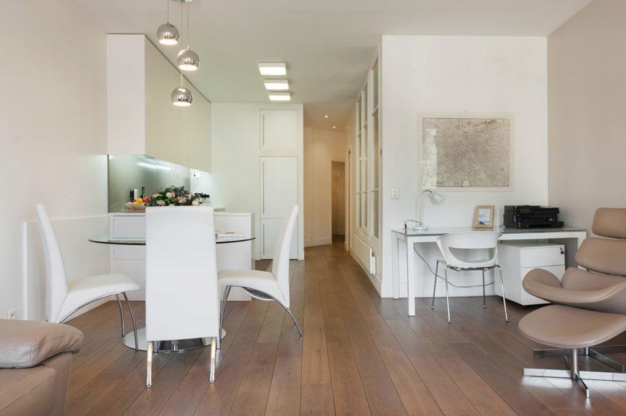 Two Bedroom Luxury Apartment - Balcony With View Of Notre Dame ปารีส ภายนอก รูปภาพ